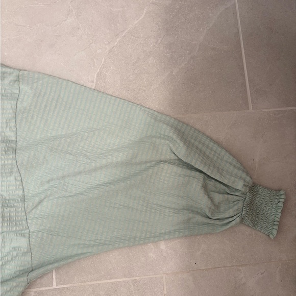 Anthropologie Rebecca Long Sleeve Smocked Waist Peasant Top Mint Green Size S - Picture 12 of 12